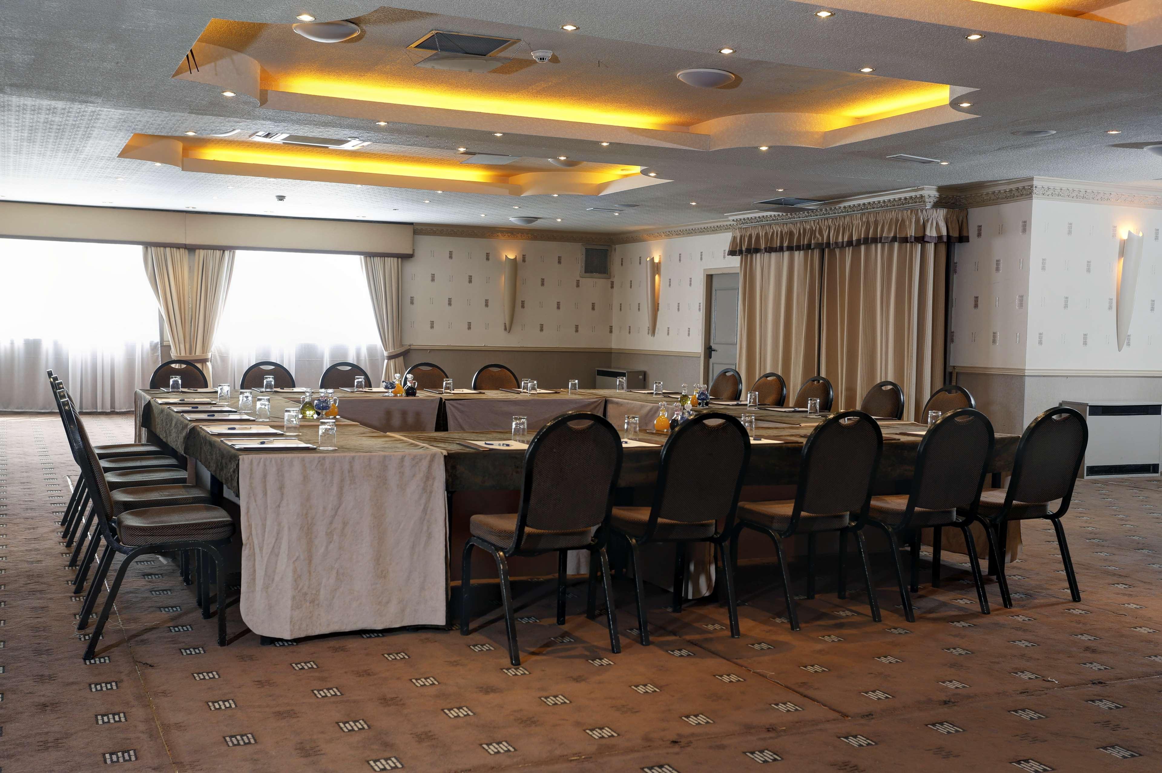 Best Western Queens Hotel Перт Экстерьер фото